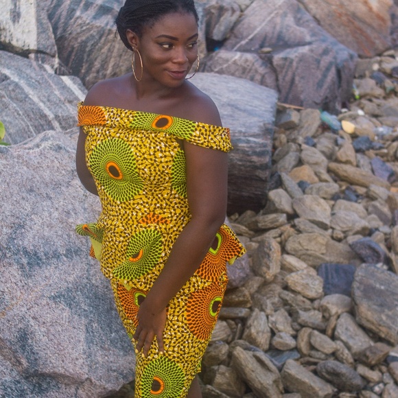 Top Only - African Ankara Woman Peplum Top - Picture 6 of 8